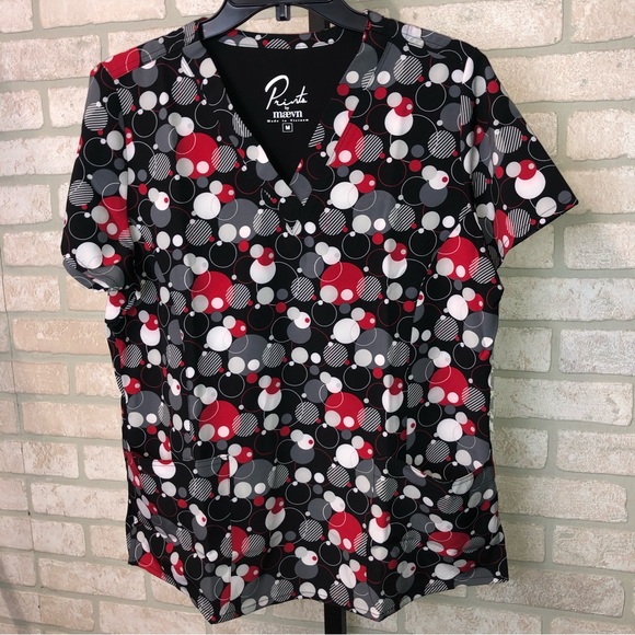 Maevn Tops - NWT Maevn Prints black and red Circle print short sleeve scrub top